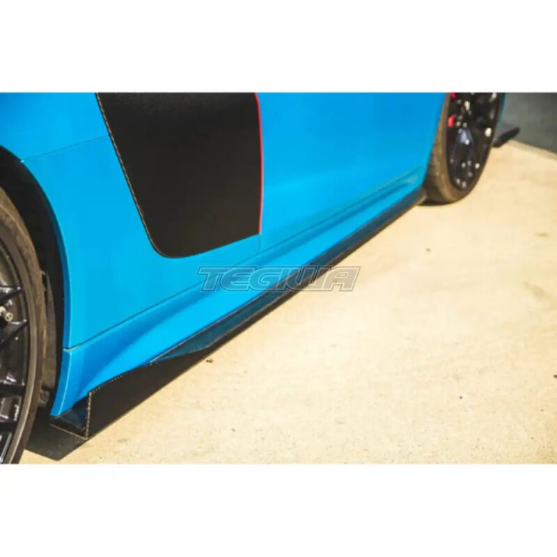 APR Performance Carbon Fiber Side Rocker Extensions Audi R8 16-18 - Image 6
