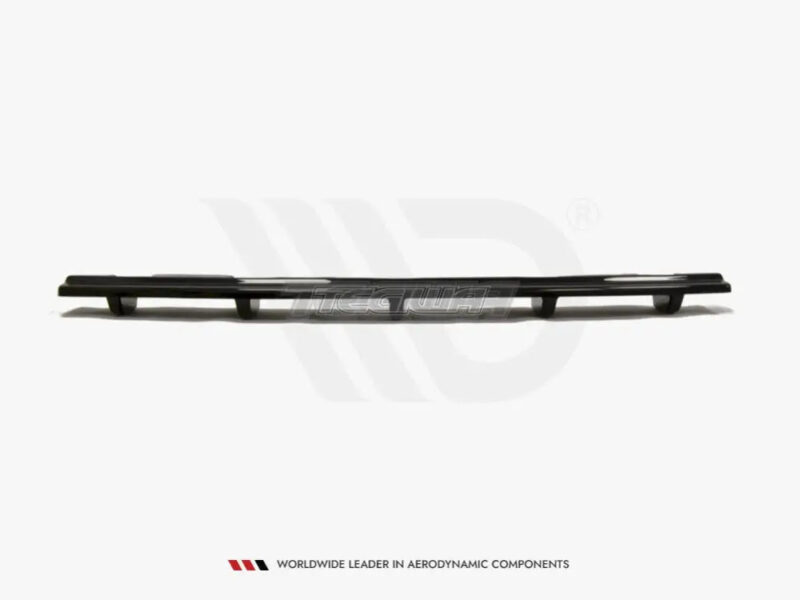 Maxton Design Central Rear Splitter BMW 5-Series F11 M-pack Fits TWO Single Exhaust Ends - Image 2