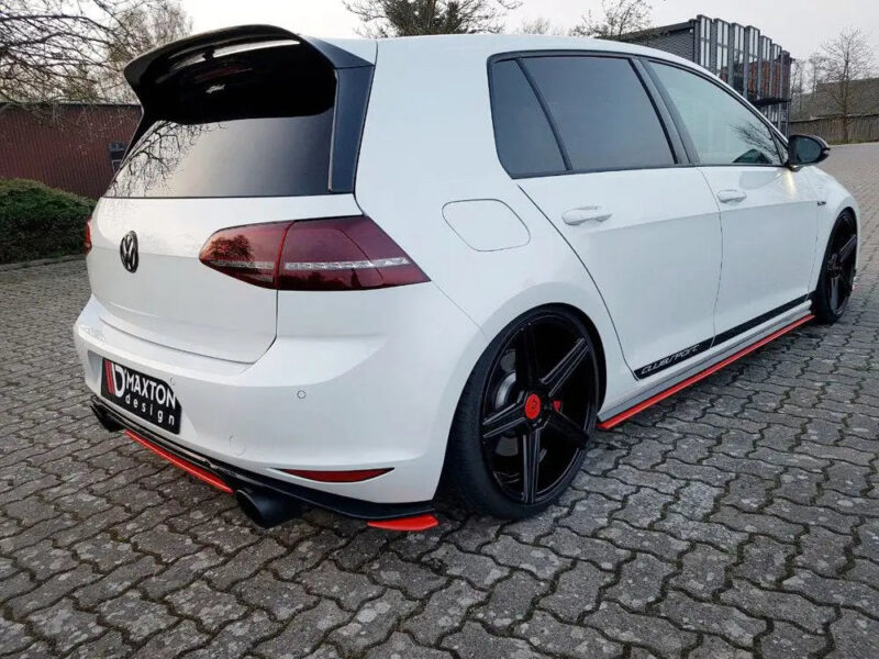 Maxton Design Central Rear Splitter Volkswagen Golf MK7 GTI Clubsport 16-17 - Image 3