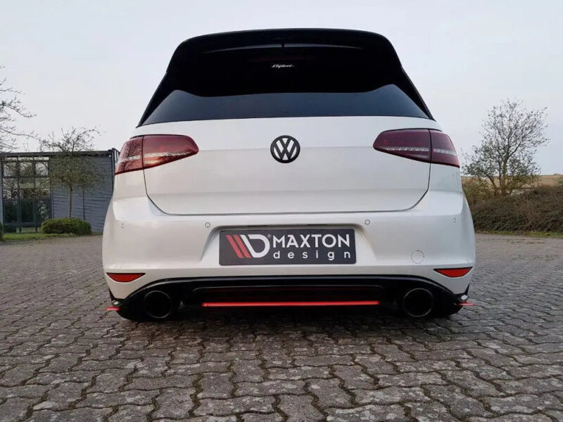 Maxton Design Central Rear Splitter Volkswagen Golf MK7 GTI Clubsport 16-17 - Image 4