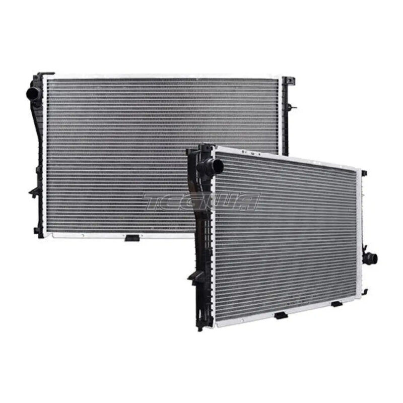 Mishimoto Replacement Radiator BMW 528i 2.8L 99-00 - Image 2